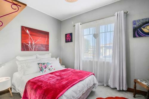 Silkwood Cottage - Richmond Holiday Home