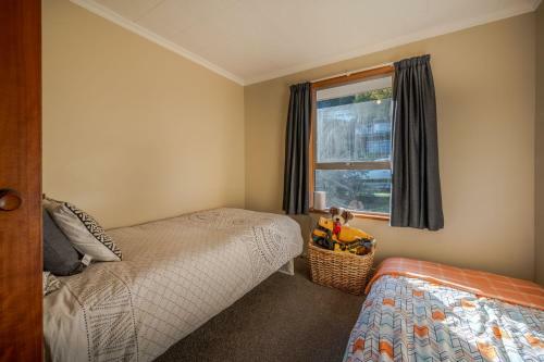 Woodills Wonderland - Akaroa Holiday Home