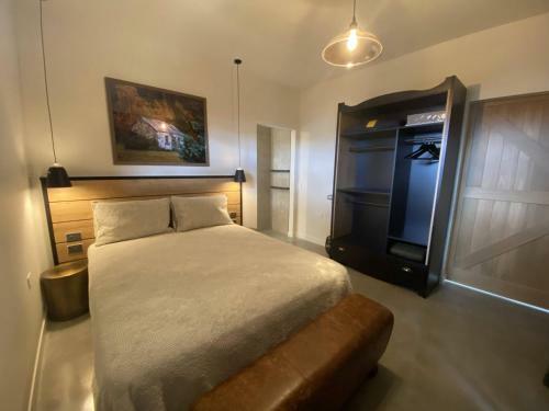 Black Stilt Retreat, Stunning Luxury Property
