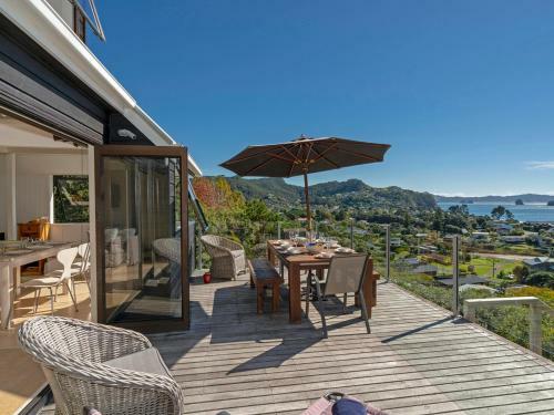 Panorama In Hahei - Hahei Holiday Home