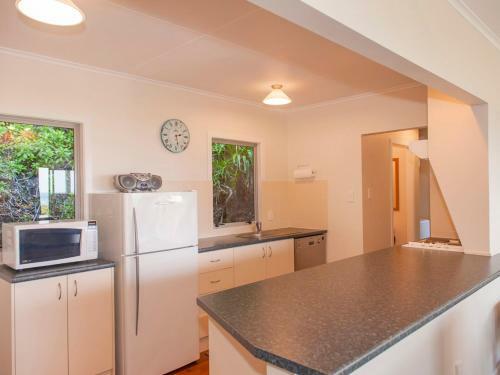 Tutaritari Treasure - Hahei Holiday Home