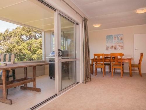 Tutaritari Treasure - Hahei Holiday Home