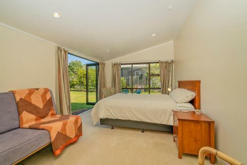 Tui Cottage - Hahei Holiday Bach
