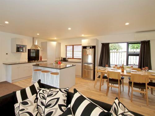 Cosy Alpine Hq - Ohakune Holiday Home
