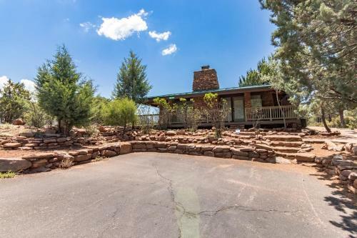 Glass House Elk Rim Pine Cabin