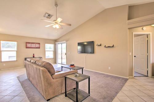 Peoria Family Home Less Than 4 Mi To Spring Training!