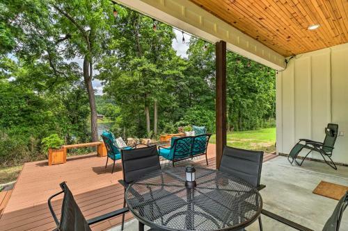 River-view Flippin Escape With Fire Pit And Grill