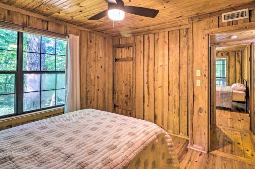 Secluded Creekside Cabin With Kayaks Provided