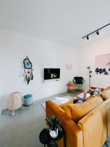 Apartamento Modern & Warm Appartement 1-4 Pers. (main Floor)