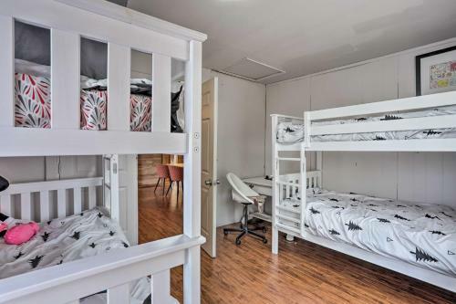 Cozy Big Bear Cabin With Decks Walk To Lake!