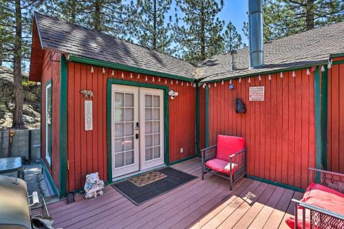 Cozy Big Bear Cabin With Decks Walk To Lake!