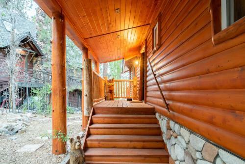 46 - Cove Cabin Cabin