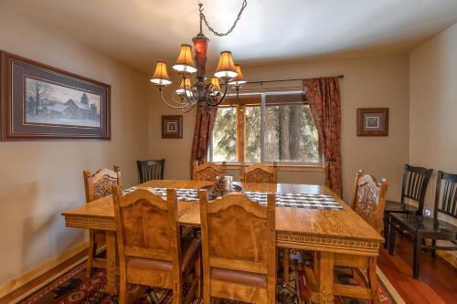 45 - Half Stone Lodge Home