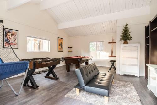 11 - Big Bear Wooded Wonder Cabin