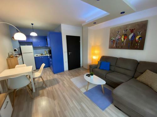 Modern & Central 1br Apartment With Lovely Terrace