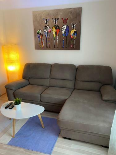 Modern & Central 1br Apartment With Lovely Terrace