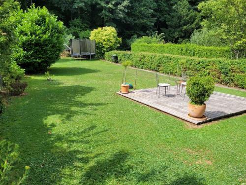 Villa Charmantes Waldrandhaus Mit Grossem Privatem Garten