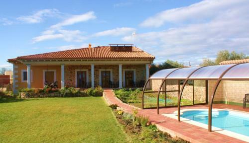 Apartamentos El Jardin Del Poeta