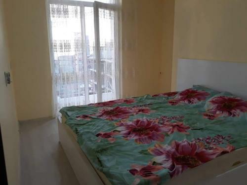 Apartmentin The Center With Sea View