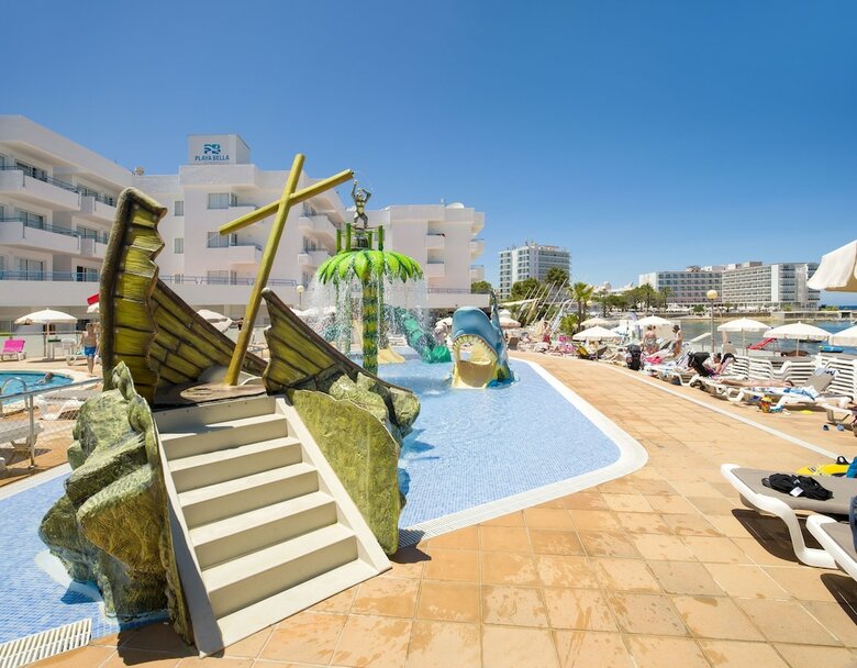 Apartamentos Playa Bella