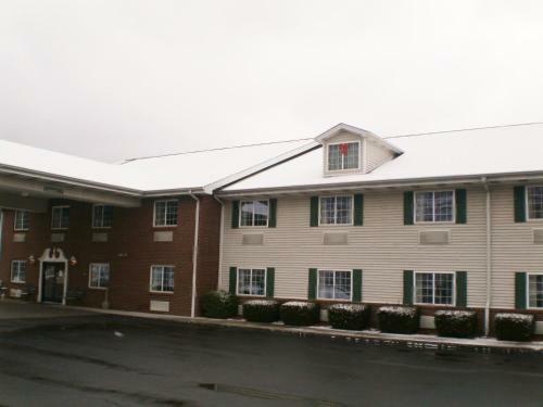 Hotel National Heritage Inn And Suites
