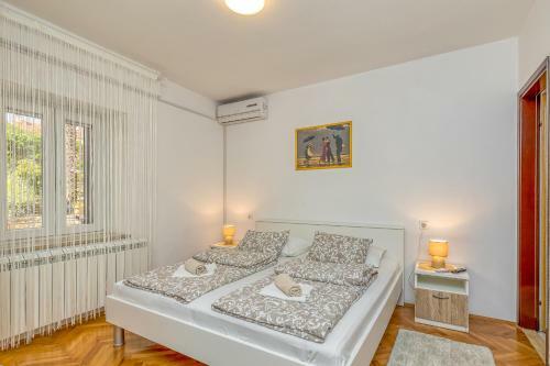 Hostal Matea Rooms