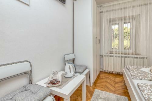 Hostal Matea Rooms