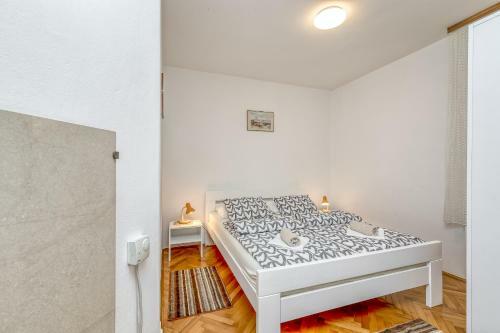 Hostal Matea Rooms