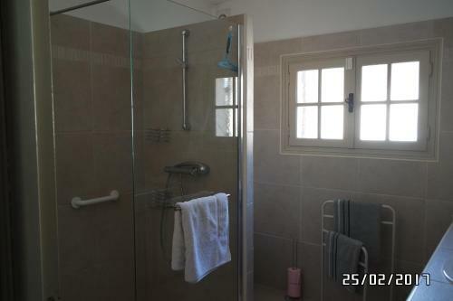 Bed & Breakfast Mas Grimaud - Chambres D'h�tes Familiales