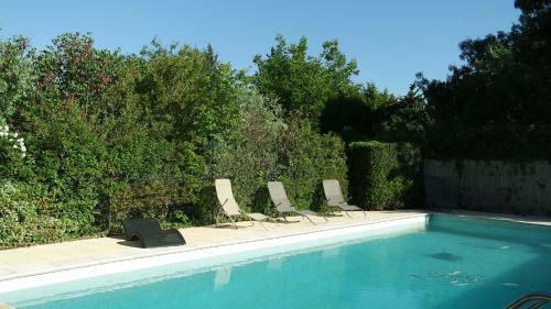 Bed & Breakfast Mas Grimaud - Chambres D'h�tes Familiales