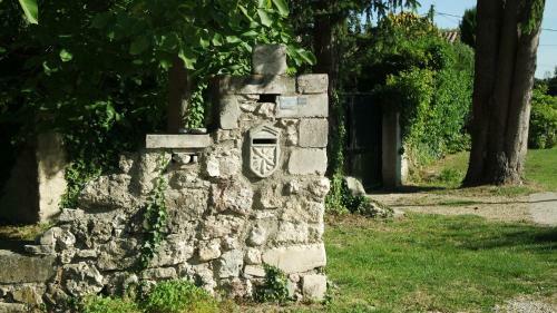 Bed & Breakfast Mas Grimaud - Chambres D'h�tes Familiales