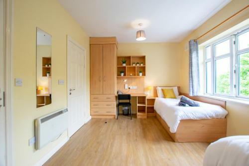 The Duplex At Gort Na Coiribe, By Shortstays