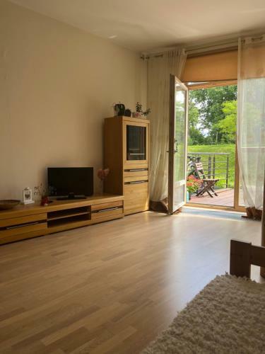 Lovely Apartment With Terrace Near From Beach!