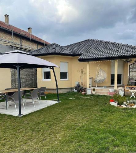 Top House