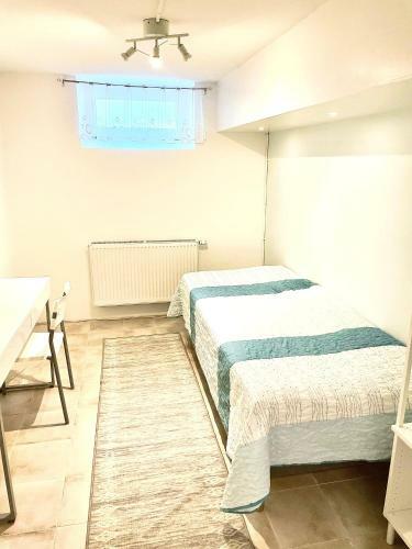 Apartamento 3 Rooms With Private Kitchen, Private Bathroom And Parking