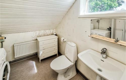 Nice Apartment In Gullsp�ng With Wifi And 1 Bedrooms