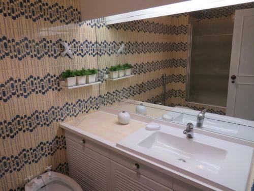 Hostal Aveiro House - Alojamento Local