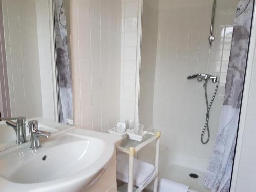 Hotel H�tel Du Roy