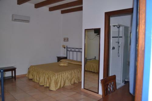 Hostal Residence Melodie