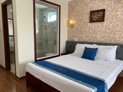 Le Center Hotel