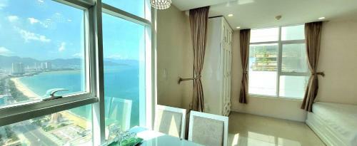 Nha Trang Ocean & City View Apartment