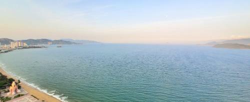 Nha Trang Ocean & City View Apartment