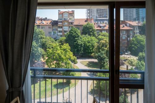 Modern And Spacious Apartments In The City Centre