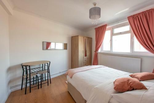 Motel Studio Apartment By Rajmoni Retrearts