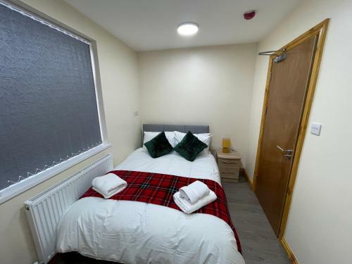 Apartamento City Road Birmingham Studios From Oofy With En-suites