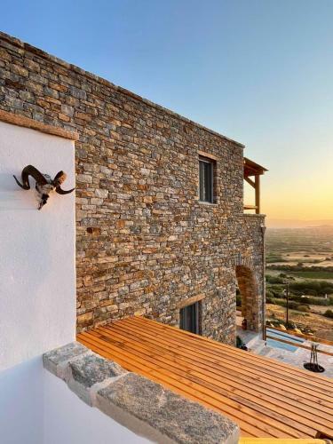 Apartamento Uphill Stoned House With Breathtaking Sunset View.