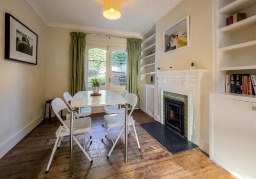 The Elms By My Getaways