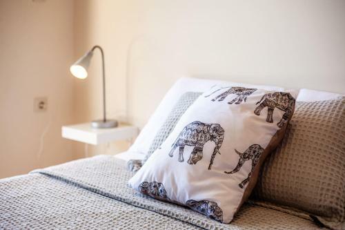 Aigli Fully Equipped Getaway - Seaview Lux Retreat