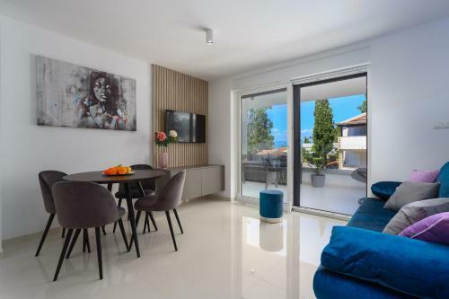 Luxury Apartment Larissa