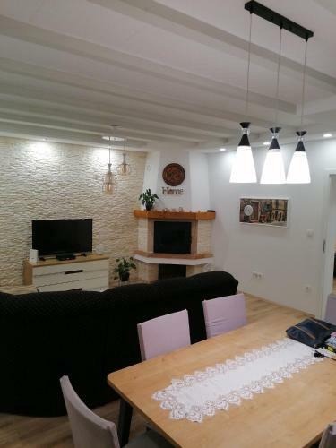 Apartmani Hasanovi?